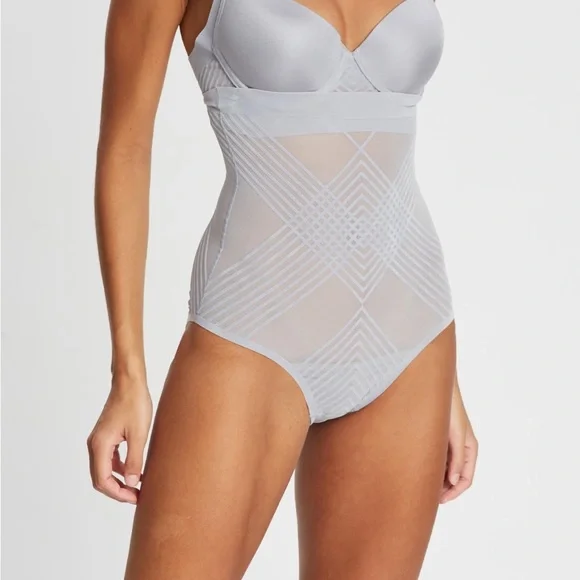 High waisted briefs size S - Picture 4 of 6